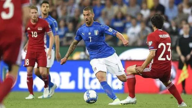 运动员也是 运动员也是