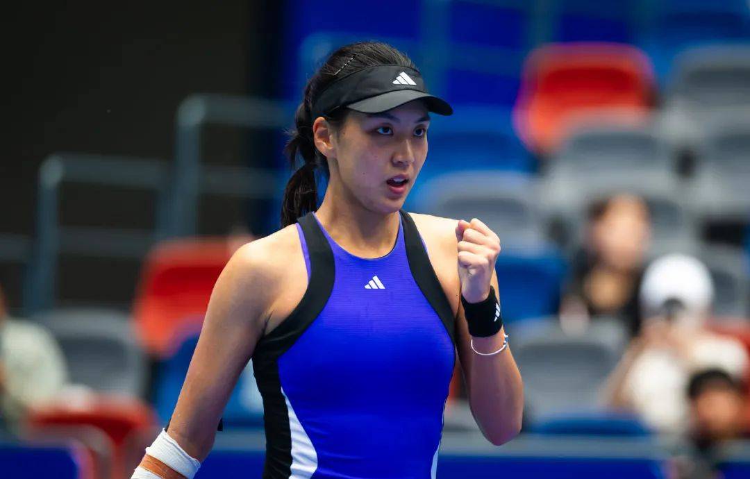 库里在关键 库里在关键