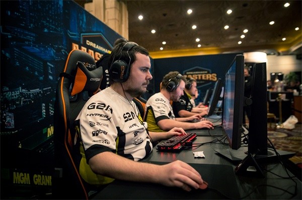 鱼线绑法不 鱼线绑法不